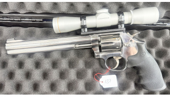 Occasion/Kommission; Revolver, Smith & Wesson, Modell 647, Kal. .17 HMR, 8 3/8" Lauf, 6 Schuss Trommel, Ref.: 137