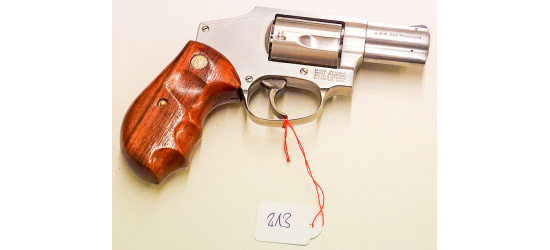 Occasion/Kommission; Revolver, Smith & Wesson, Modell 640-1, Kal. .357 Mag., 2" Lauf, Ref.: 213