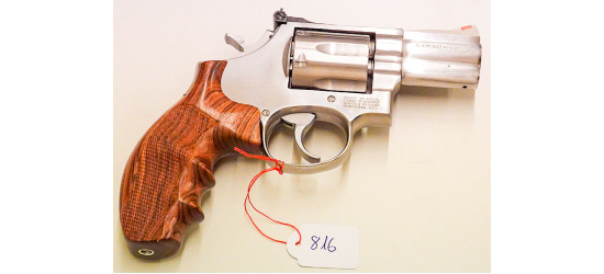 Occasion/Kommission; Revolver, Smith & Wesson, Modell 686-1 <b>M</b>, stainless, Kal. .357 Mag., 2.5" Lauf, 6 Schuss, Ref.: 813