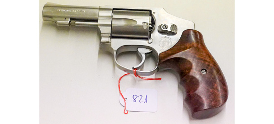 Occasion/Kommission; Revolver, Smith & Wesson, Modell 940, Kal. 9mm Para, 3" Lauf, Karl Nill Griffschalen, Ref.: 821