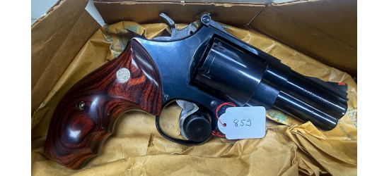 Occasion/Kommission; Revolver, Smith & Wesson, Modell 29-5, Kal. .44 Magnum, 3" Lauf, black, 6 Schuss, Ref.: 859